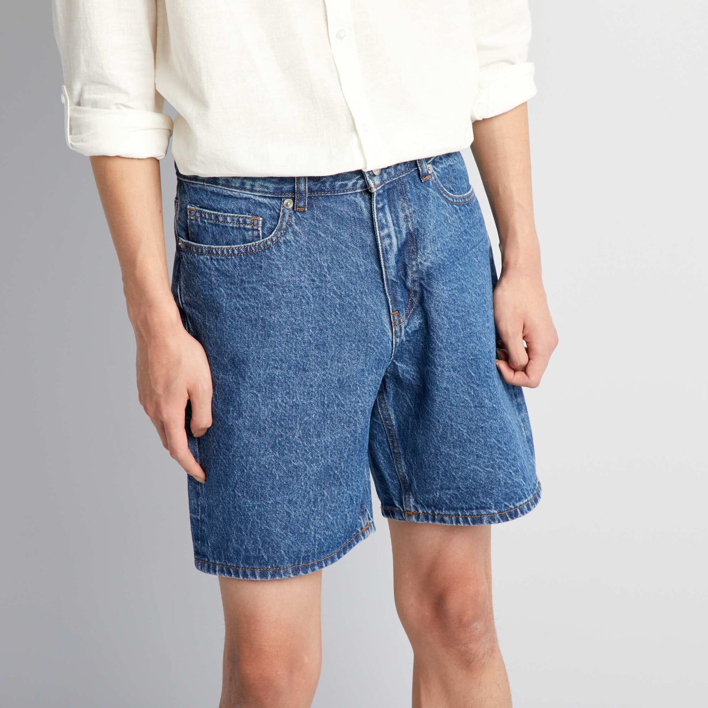 Short en jean Brut