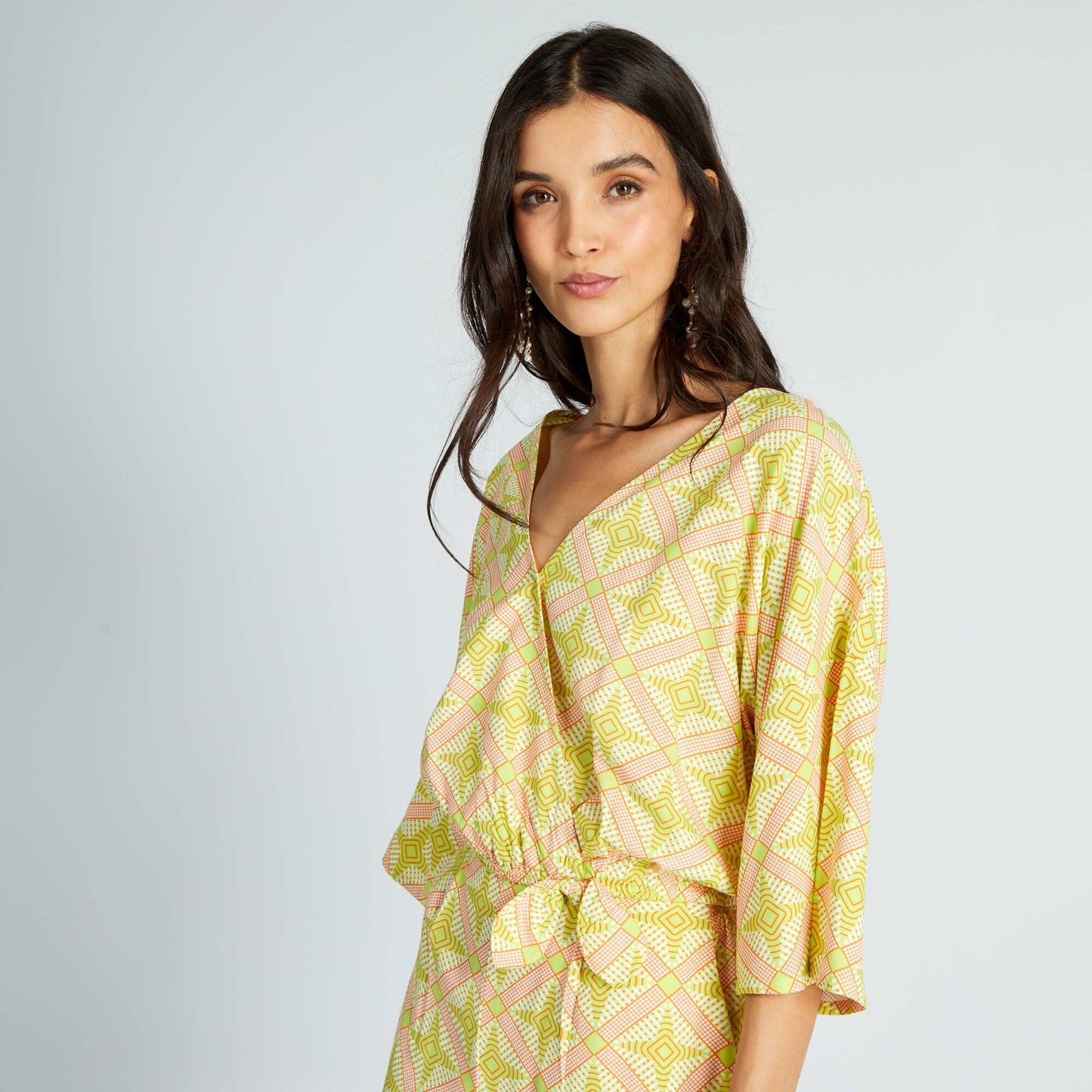 Blouse cache-coeur à manches longues avec imprimé Jaune