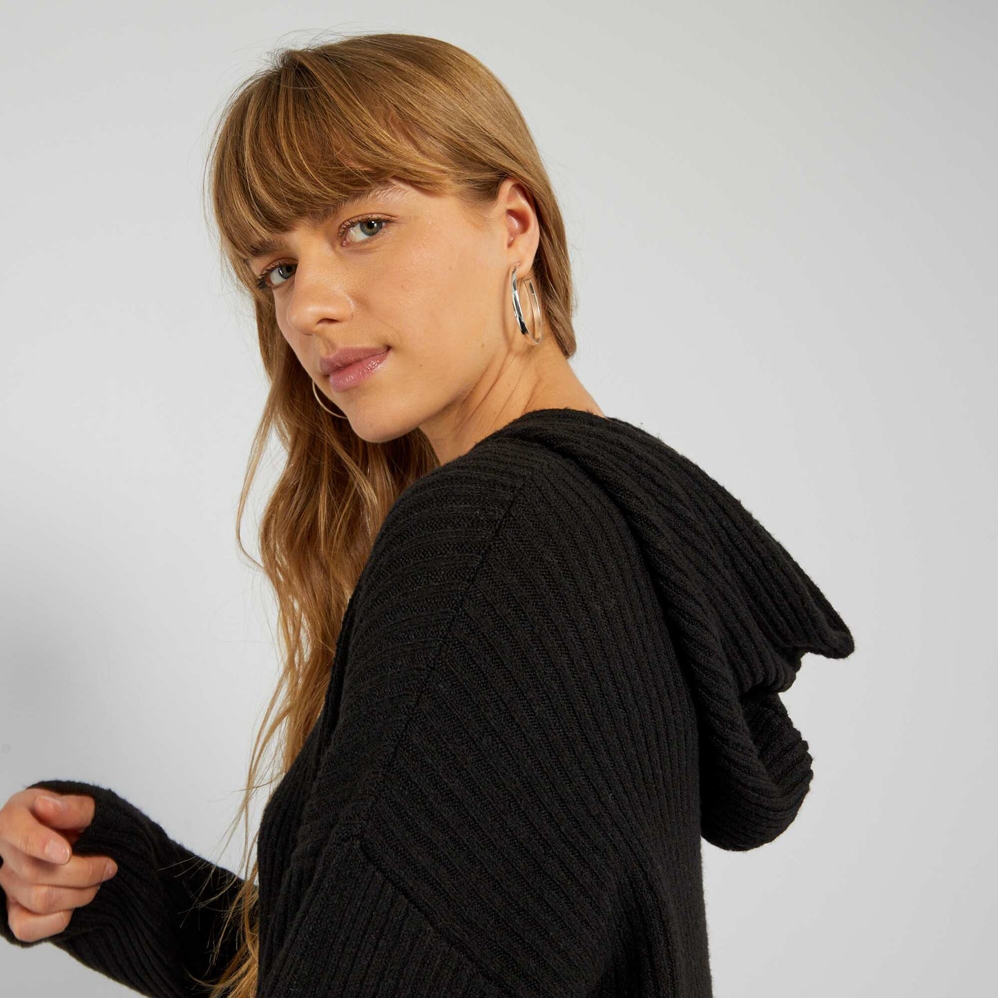 Robe pull à capuche en rib Noir