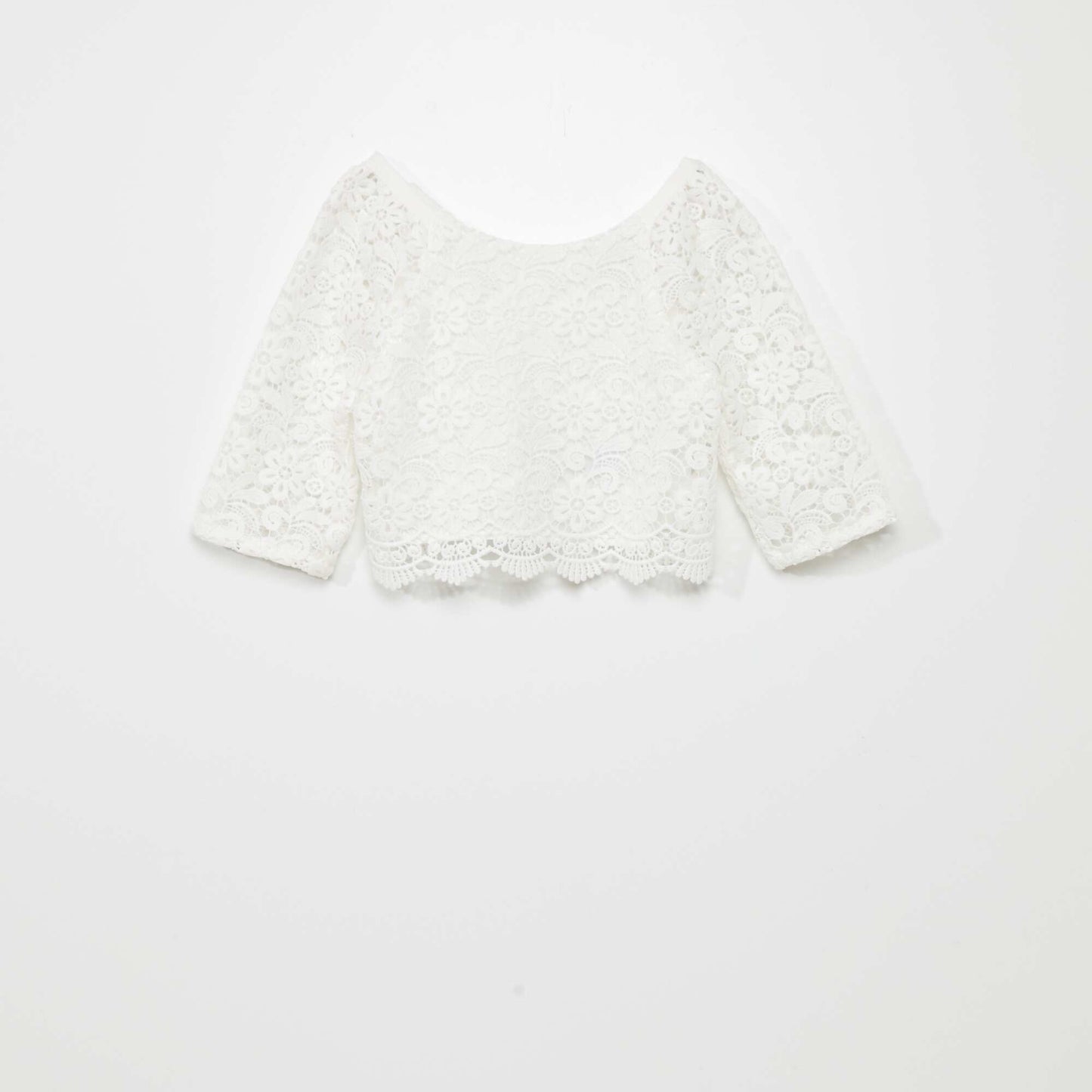 Blouse en crochet blanc