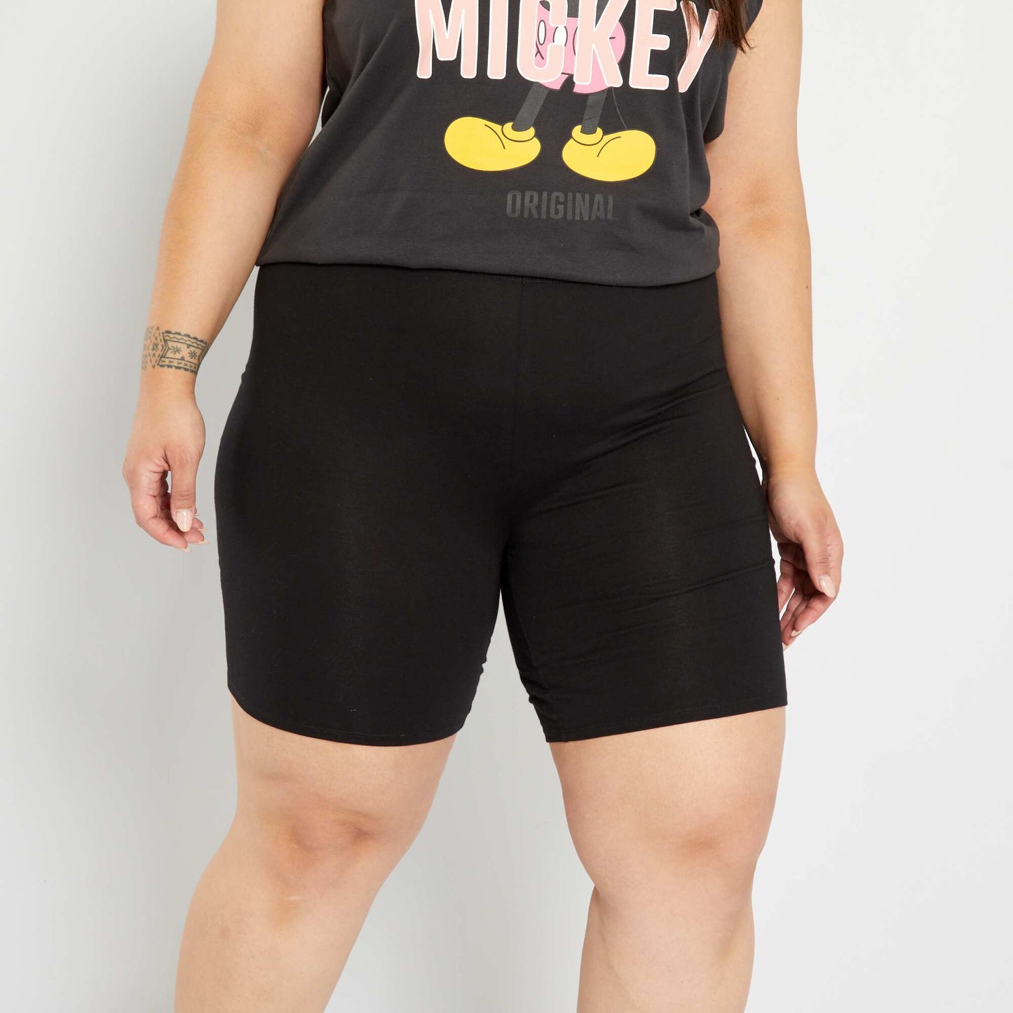 Cycliste en coton stretch noir