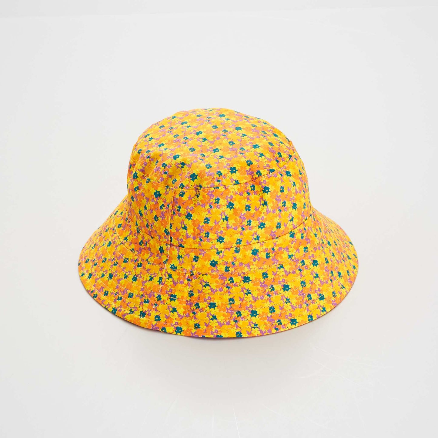 Bob réversible multicolore