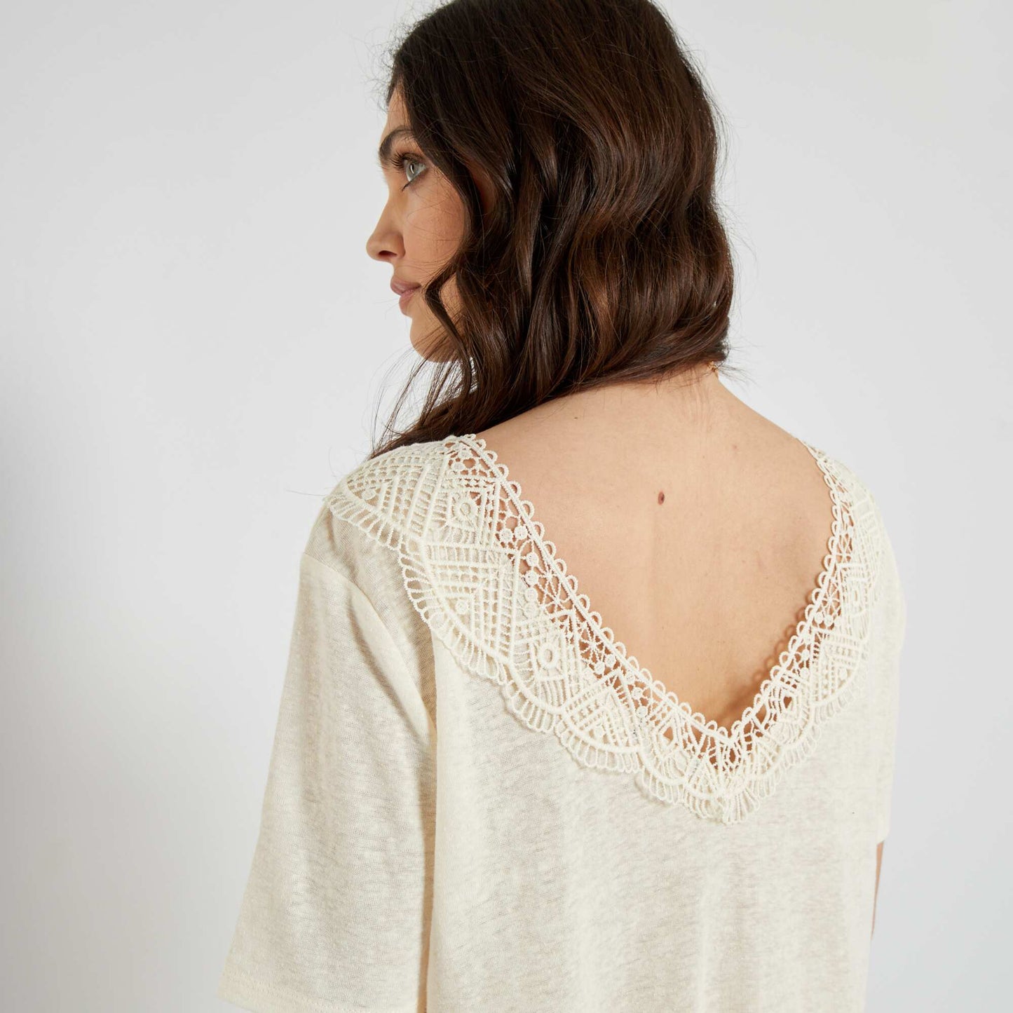 T-shirt avec col dentelle Blanc