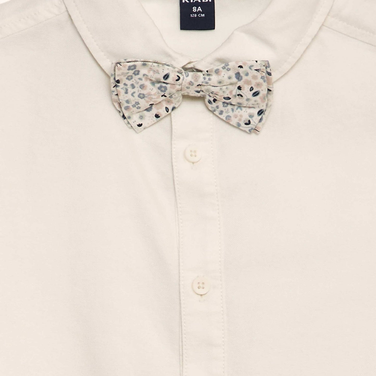 Chemise à nœud papillon blanc