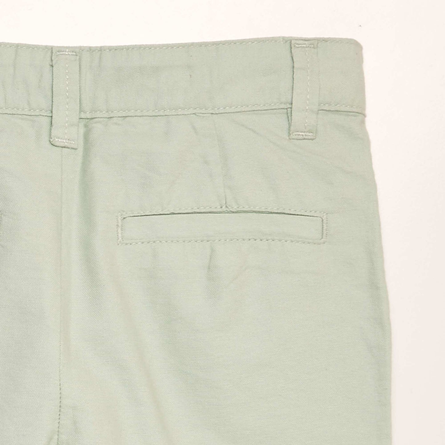 Bermuda chino uni Vert