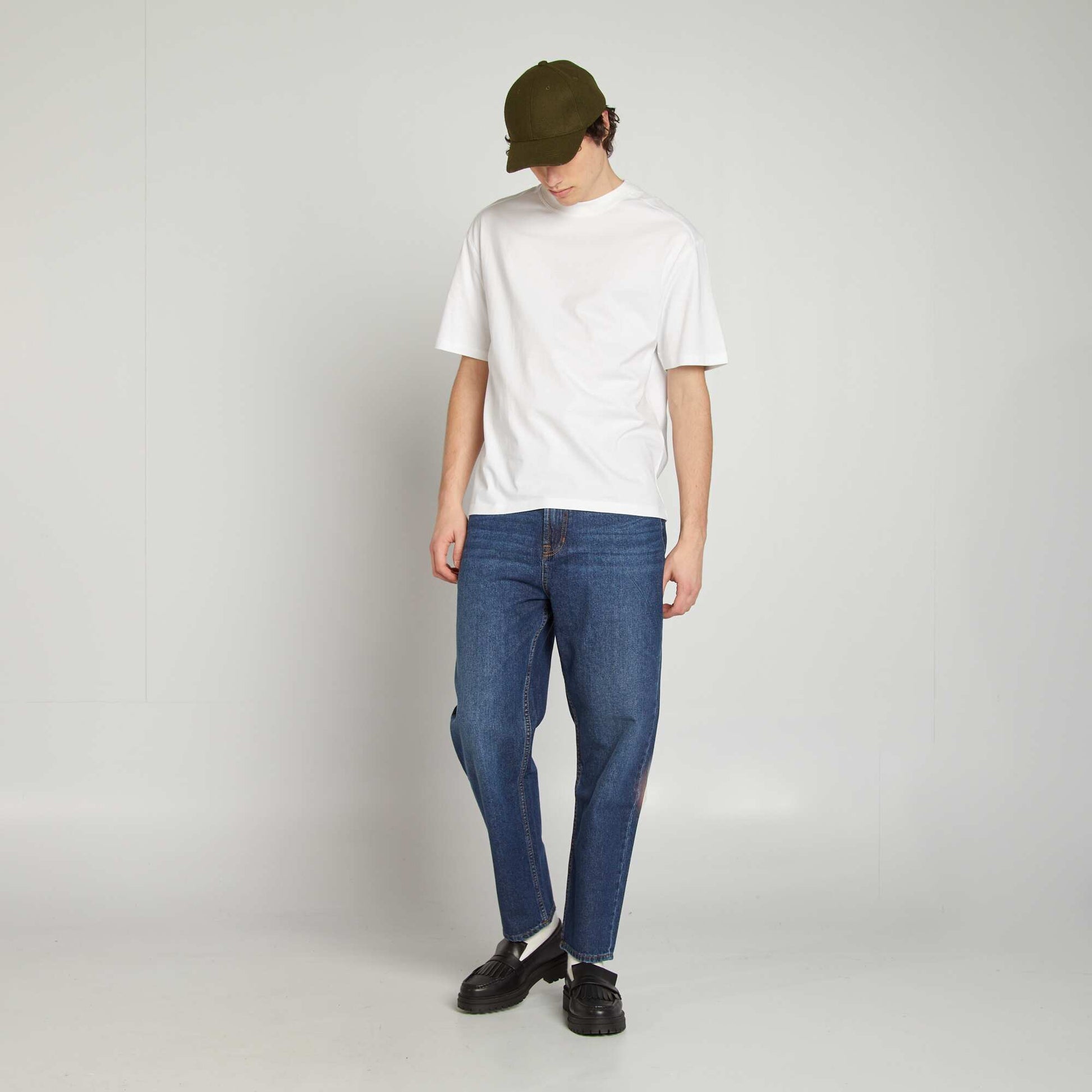 CVY69_1_ZC1