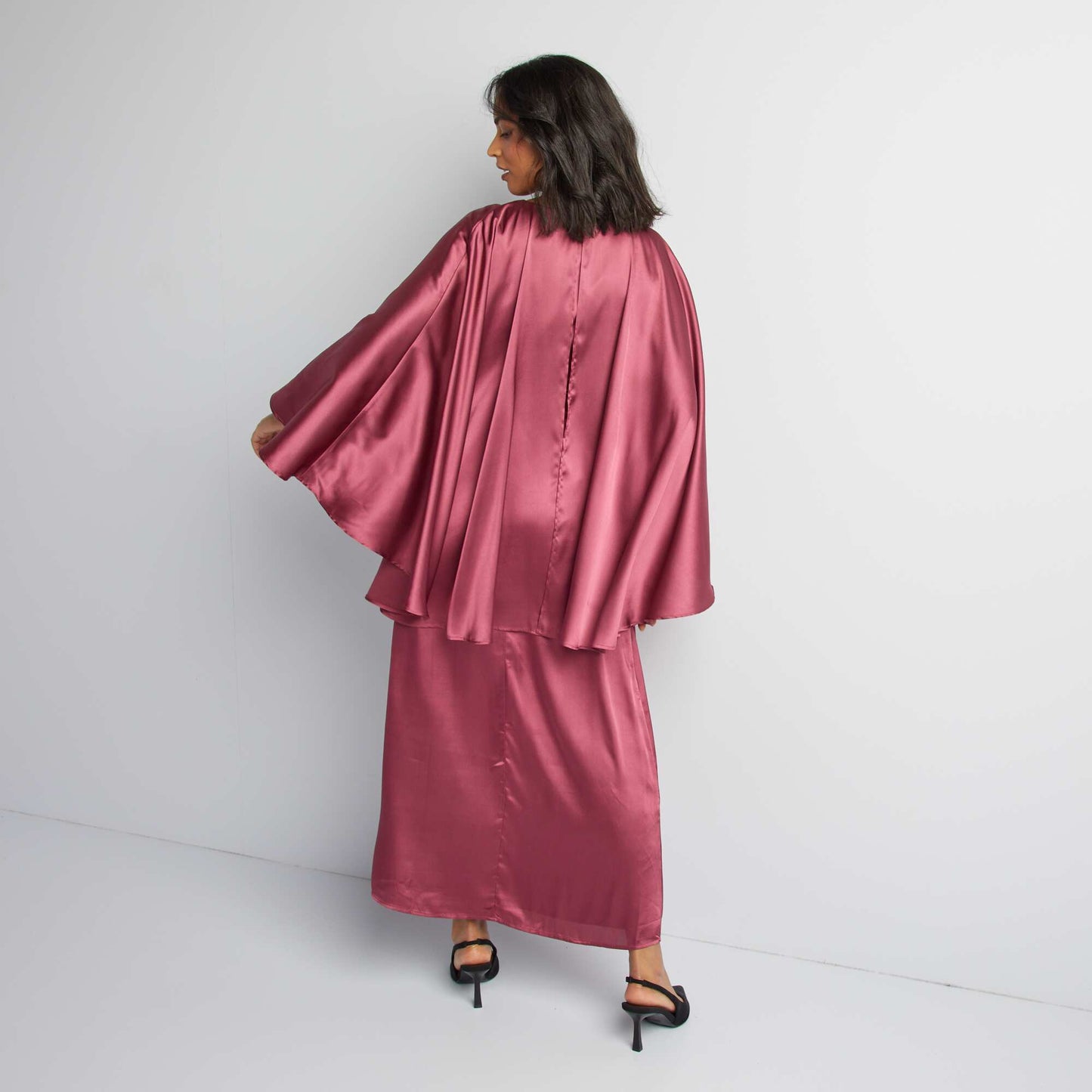 Robe longue fluide avec manches larges ROSE