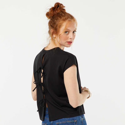 T-shirt à manches courtes avec dos ouvert NOIR