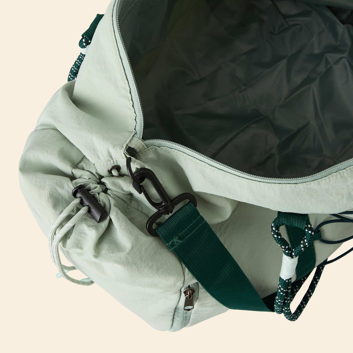 Sac de sport avec poches extérieures et rangement chaussures VERT