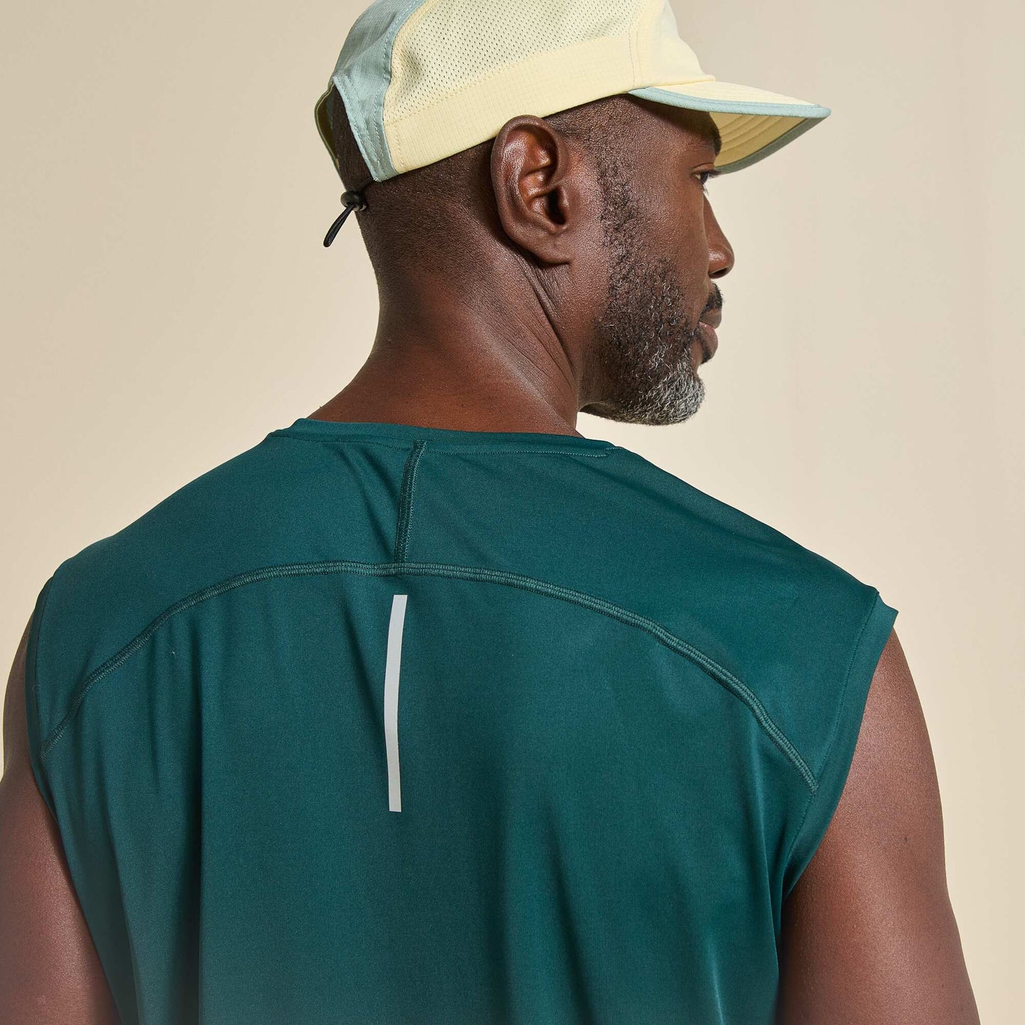 Débardeur de sport avec mesh sur côtés VERT