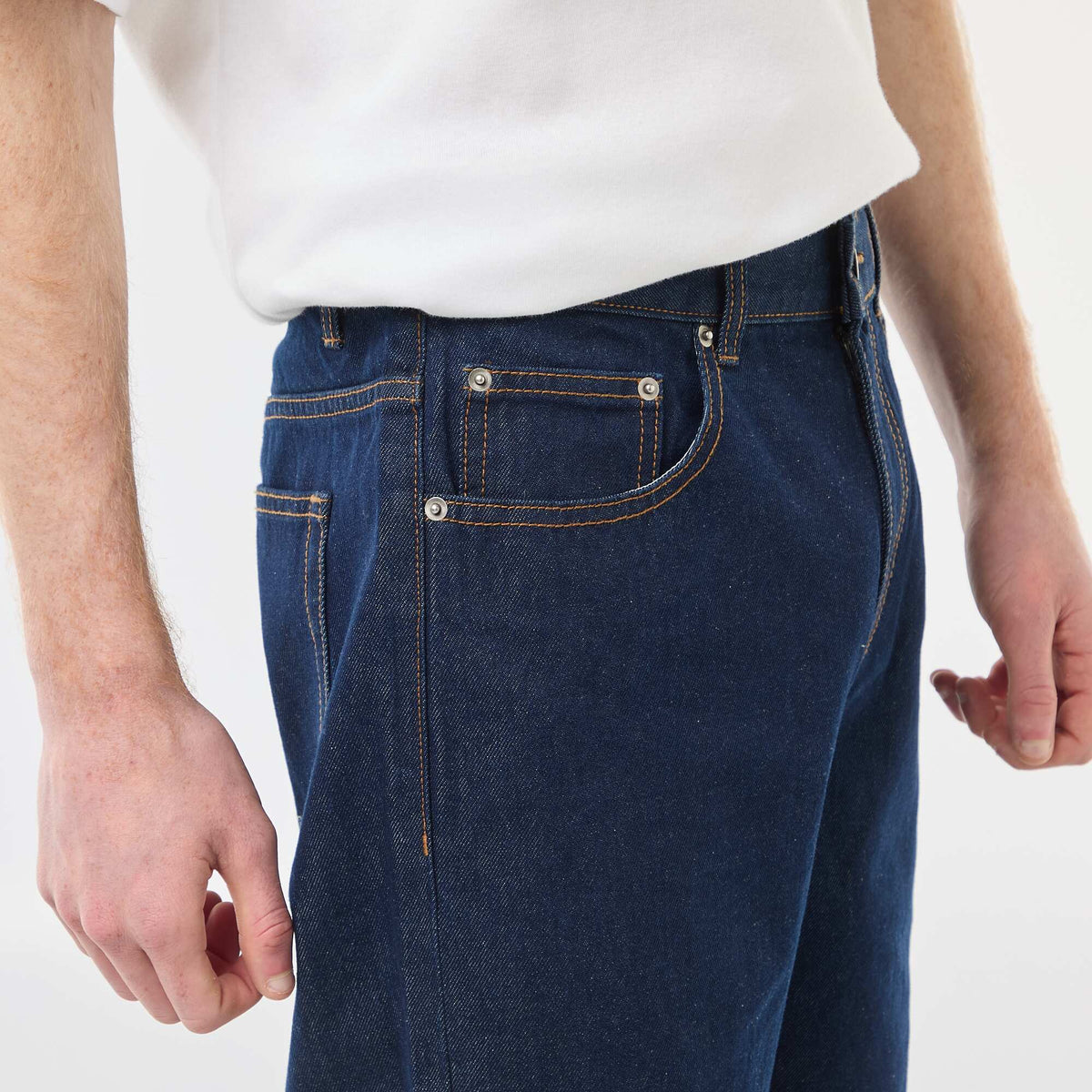 Pantalon denim fit regular en coton BLEU