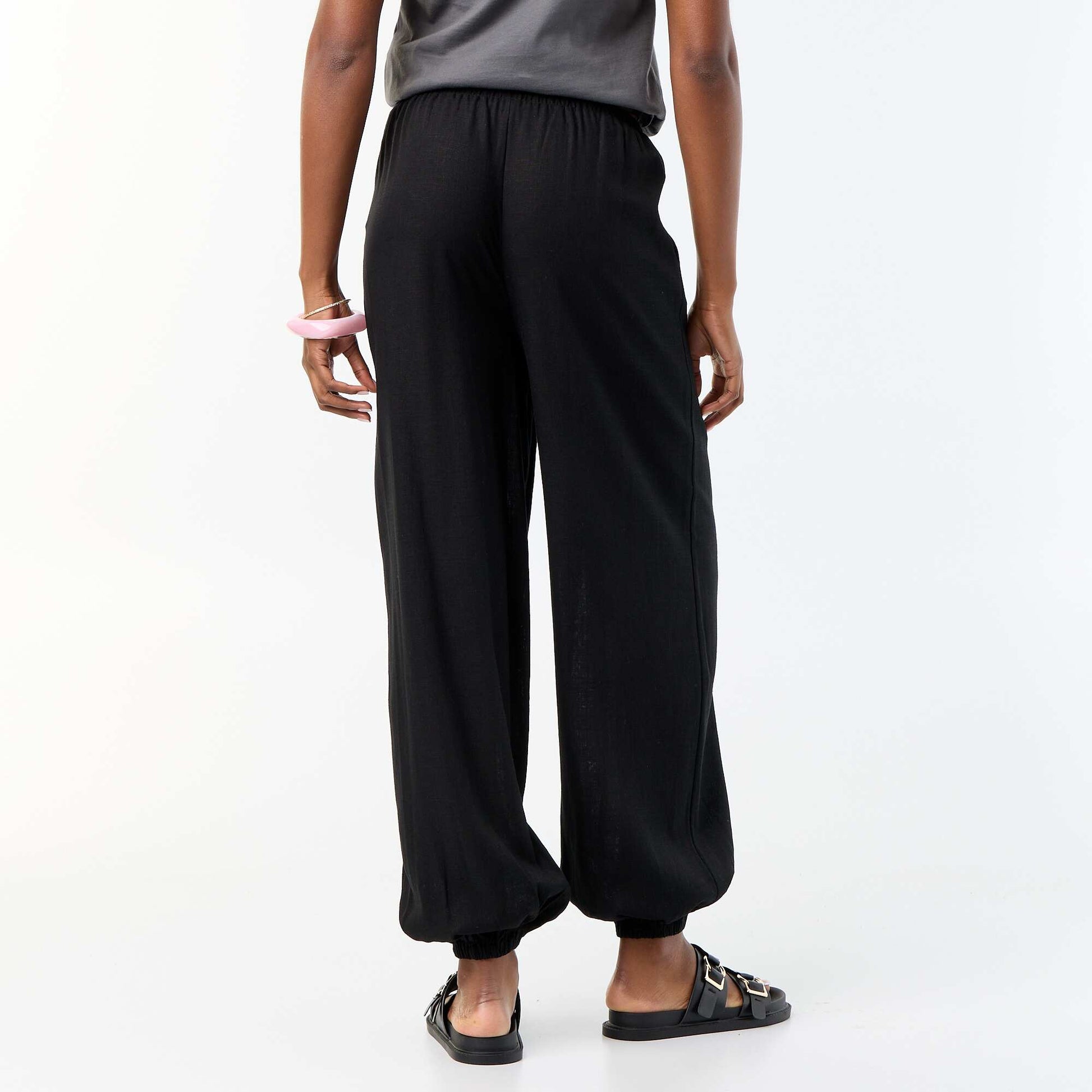 Pantalon coupe balloon uni avec 2 poches NOIR