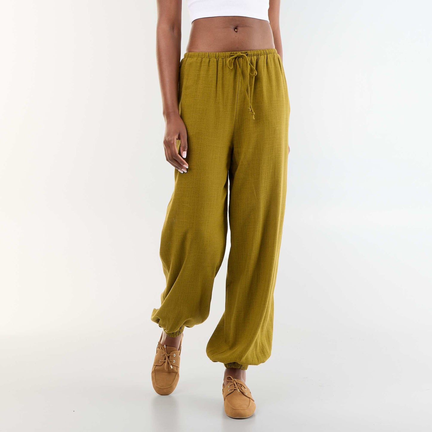 Pantalon coupe balloon uni avec 2 poches VERT