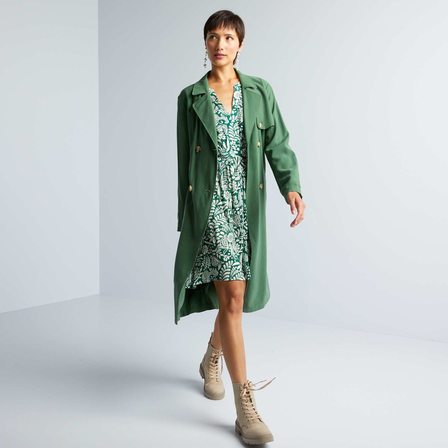 Robe courte en crépon Vert