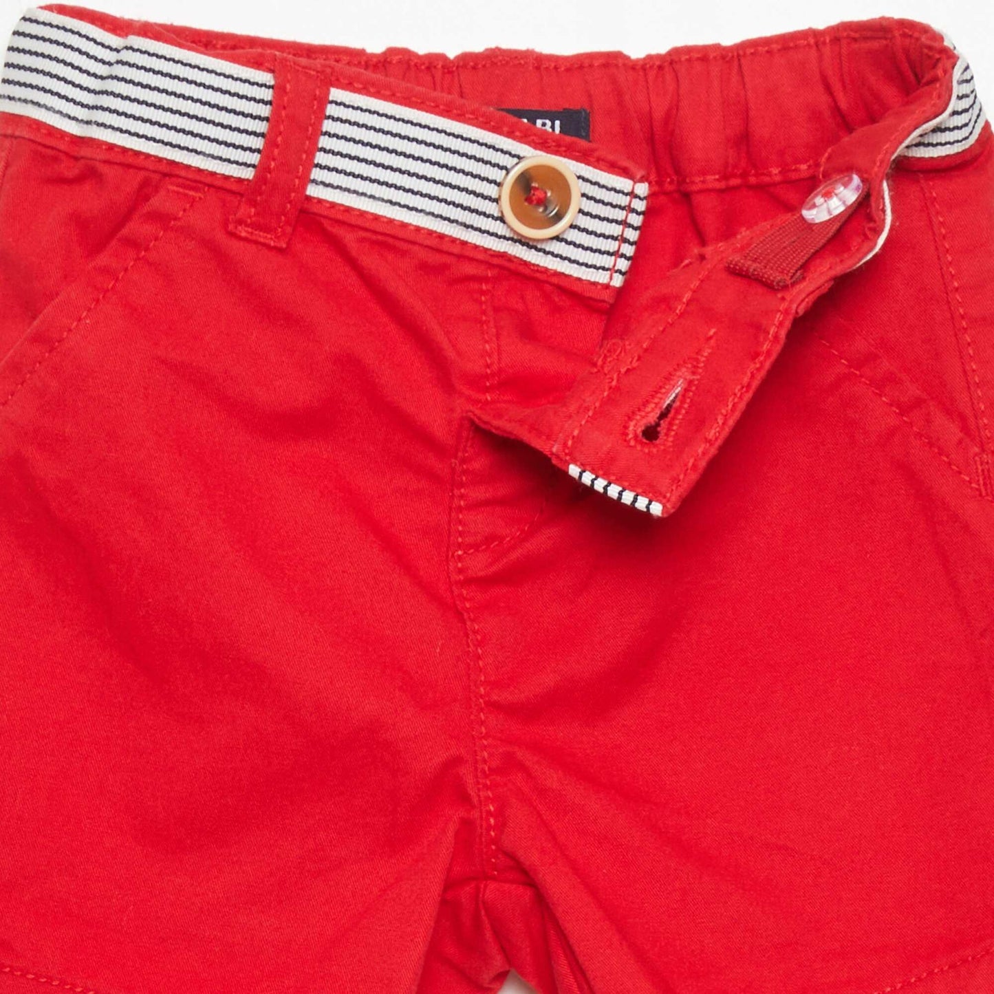 Short chino en twill Rouge