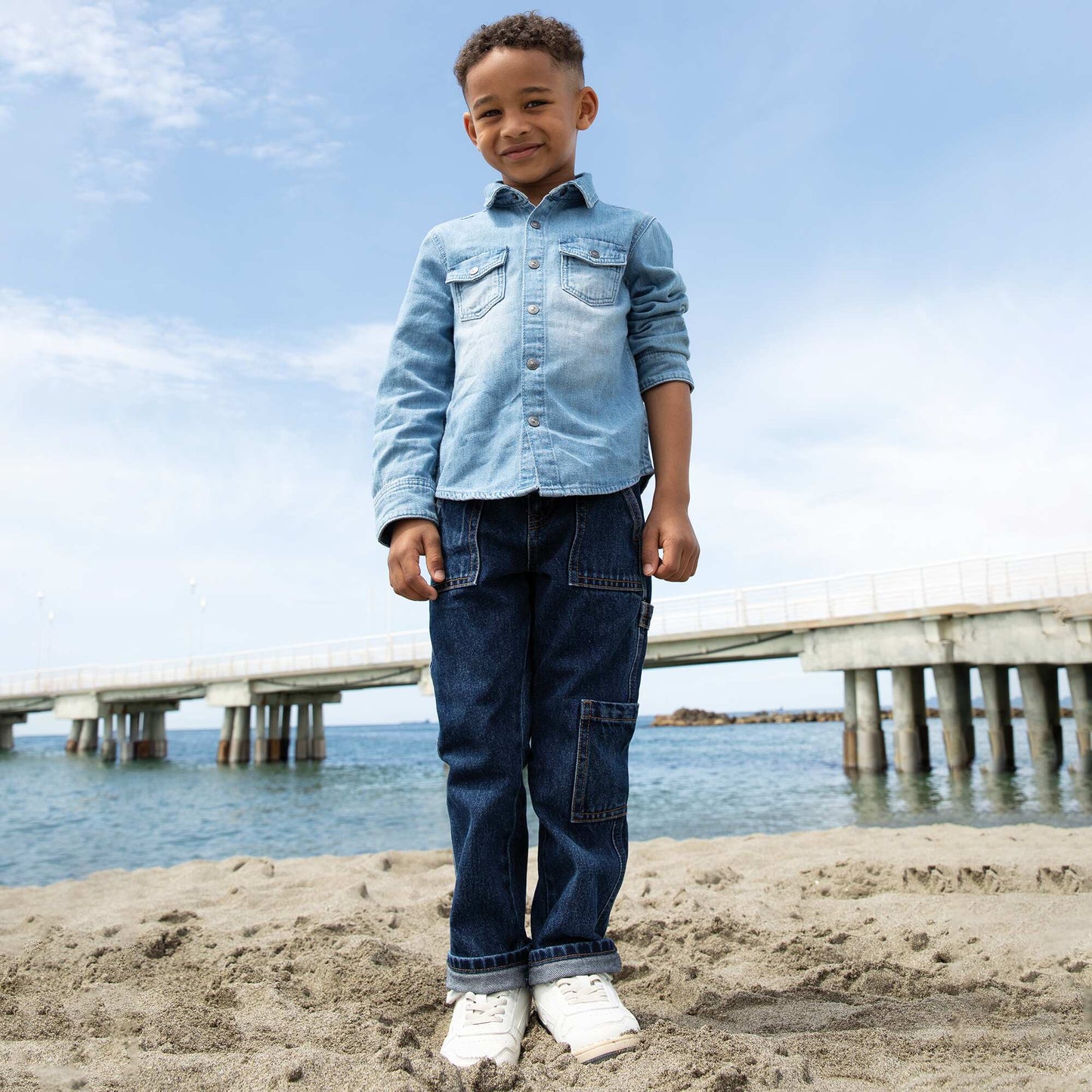 Jean regular avec poches sur les côtes Bleu