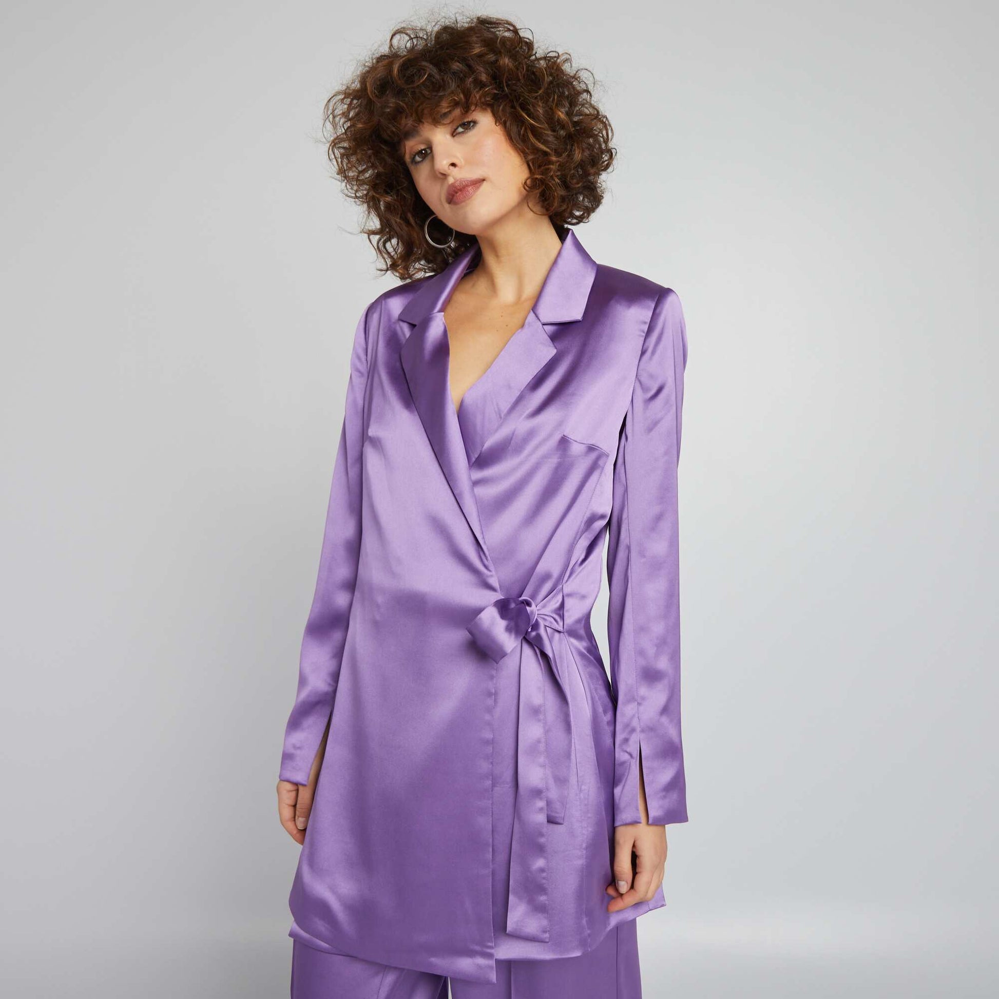 Veste longue en satin VIOLET – Kiabi Afrique1
