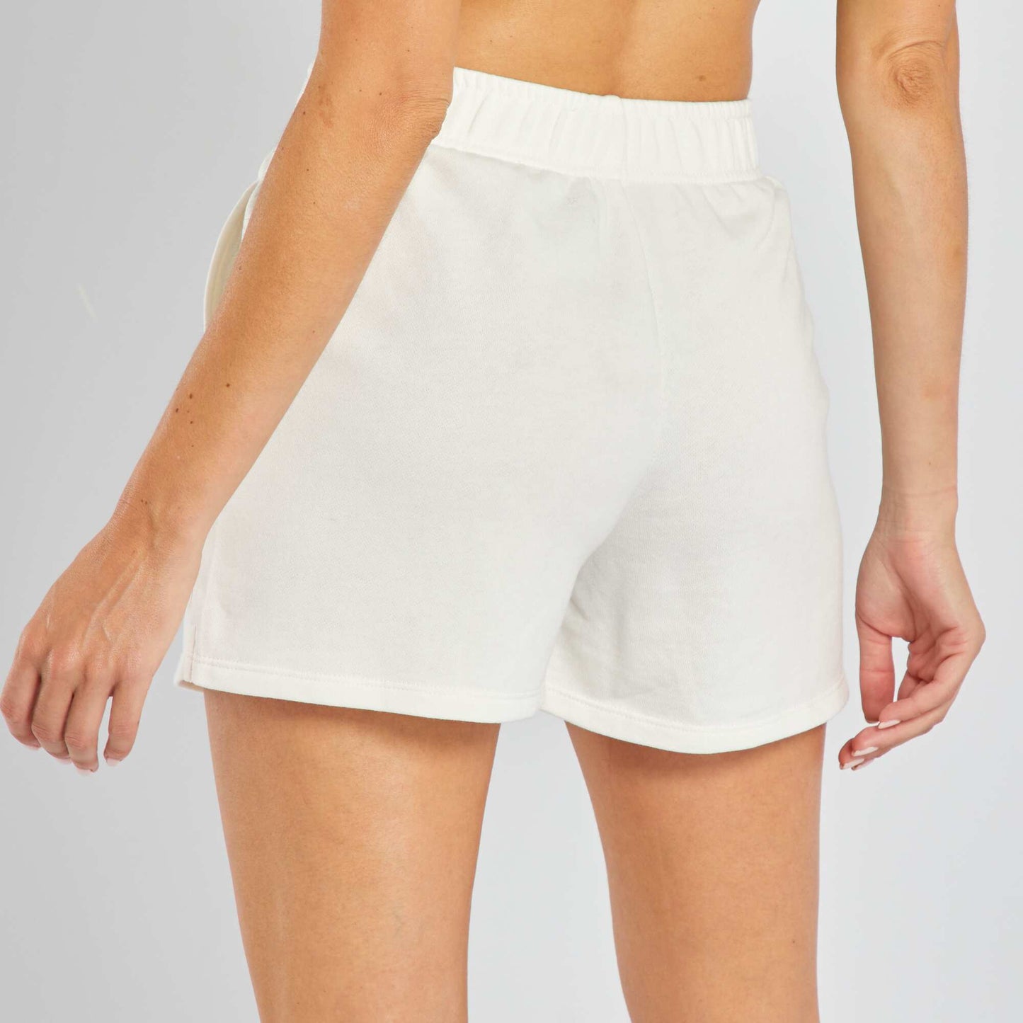 Short basique en molleton Blanc