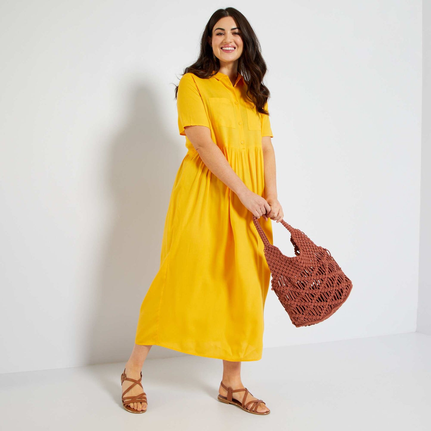 Maciza Robe mi-longue en jacquard satin moutarde à col bénitier-CL134979041 – Club L London - FR Maciza Robe mi-longue en jacquard satin moutarde à col bénitier-CL134979041 – Club L London - FR